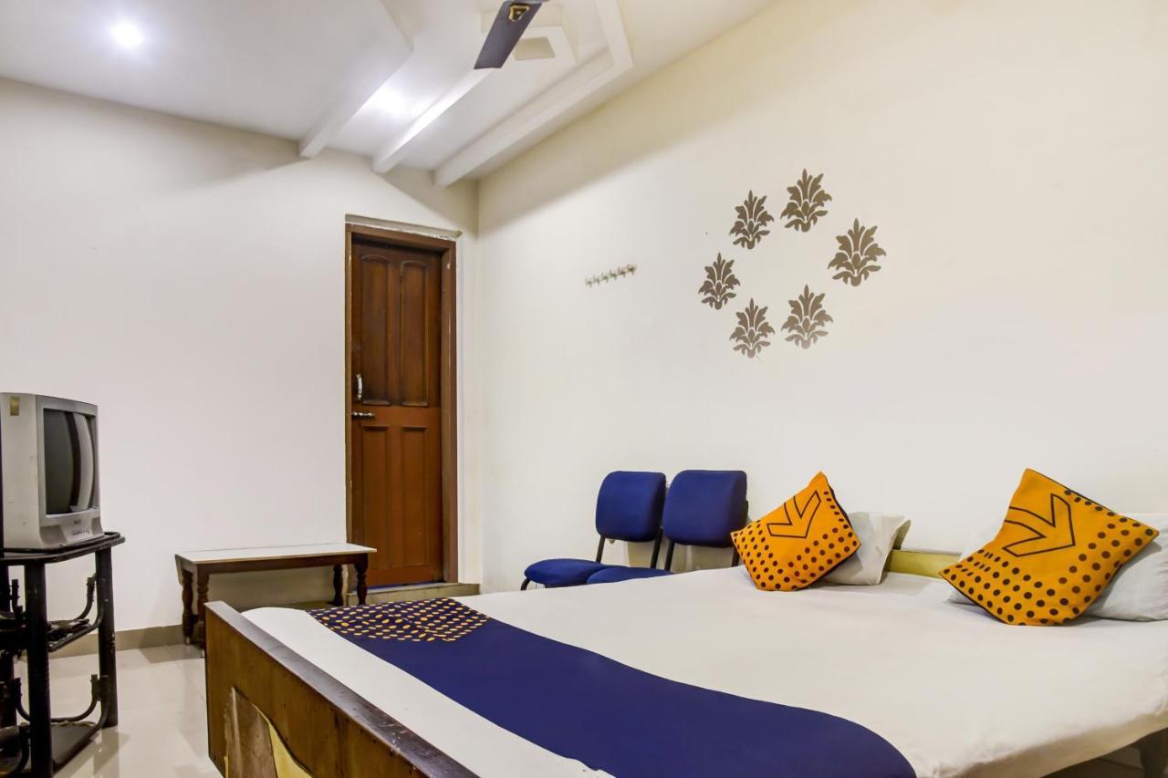 Spot On 75653 Hotel Rohit Bilāspur Esterno foto