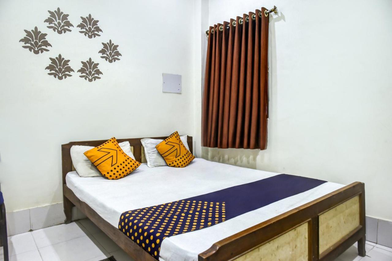 Spot On 75653 Hotel Rohit Bilāspur Esterno foto